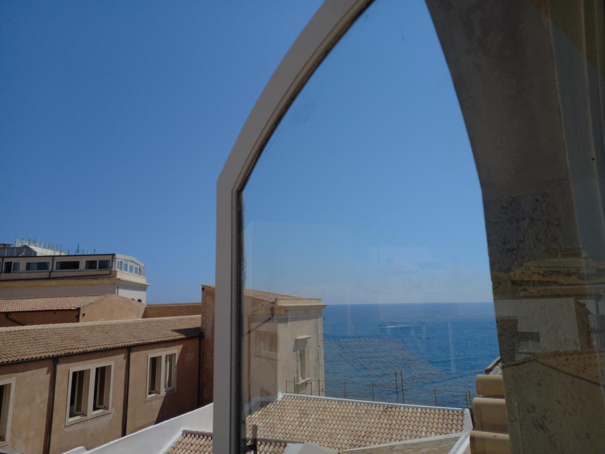 Lanterne Magiche Ortigia Suites Syracuse Eksteriør billede