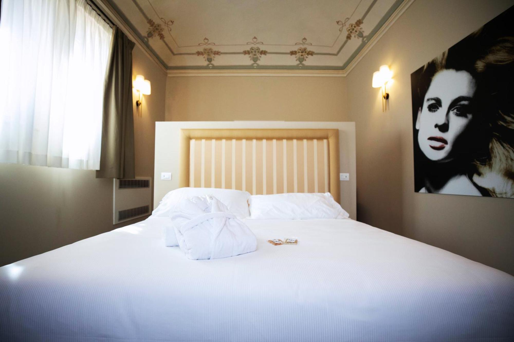 Lanterne Magiche Ortigia Suites Syracuse Eksteriør billede